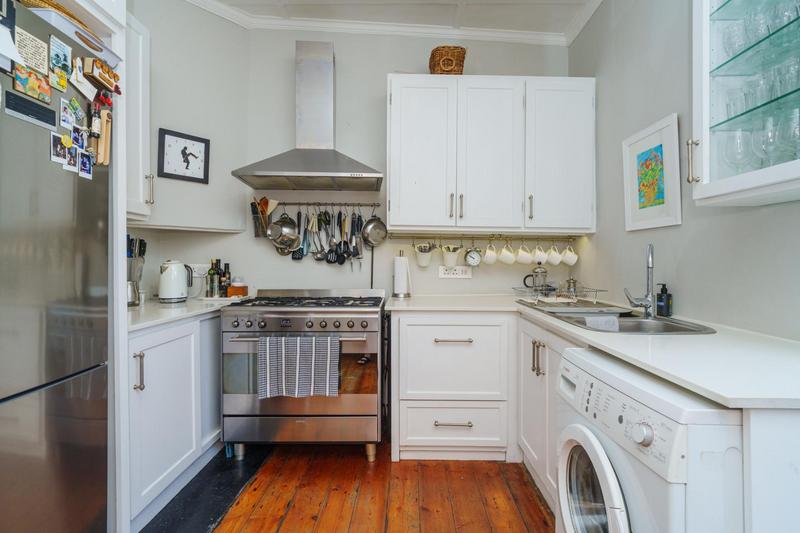 2 Bedroom Property for Sale in Wynberg Upper Western Cape